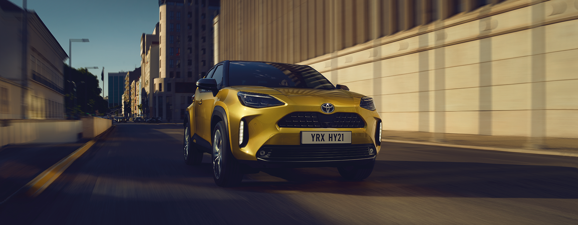toyota-yaris-cros-1140x380.jpg